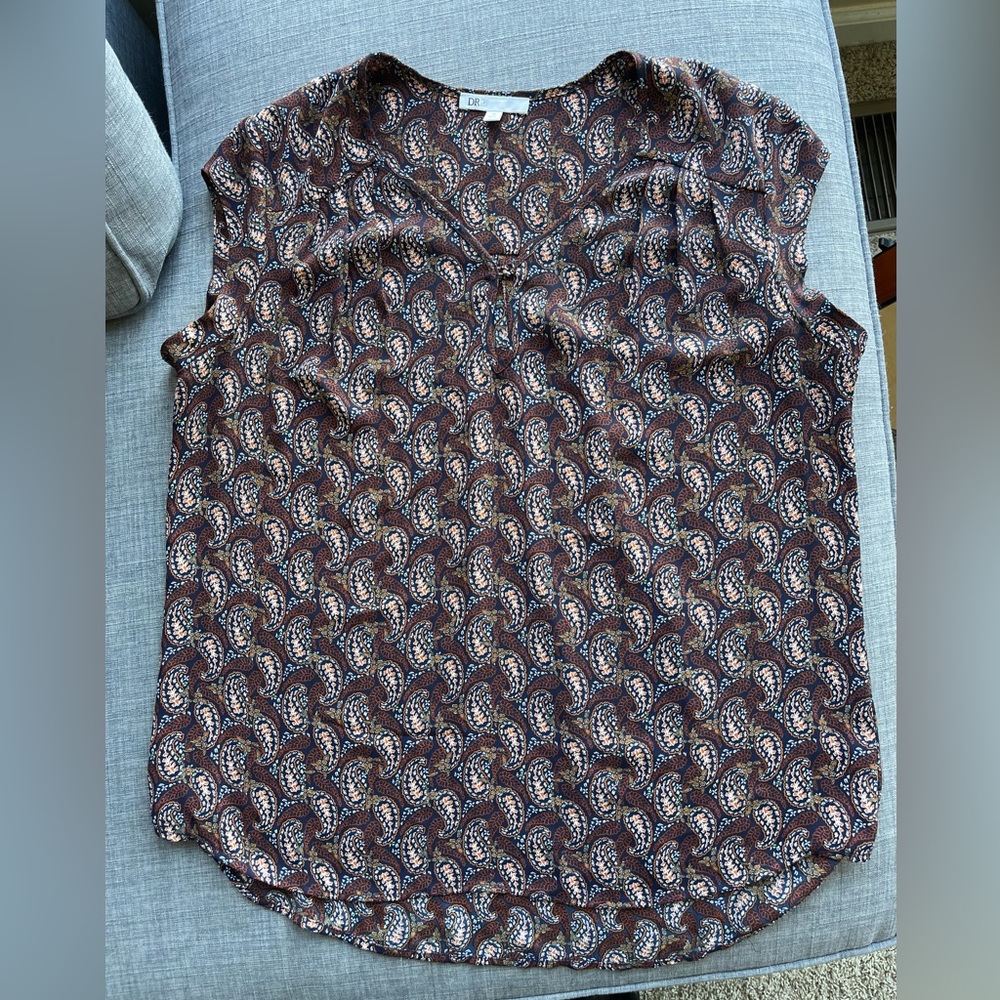 Ladies size M top